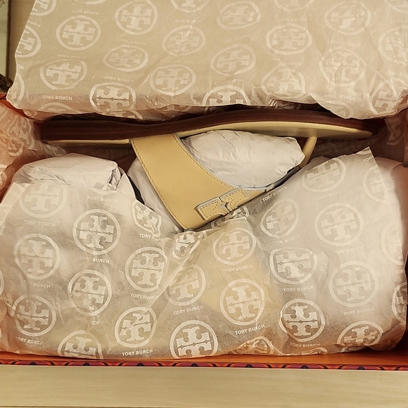 ●NEW● Jamie Full Logo Miller Symbol Sandal - Picture 7 of 9